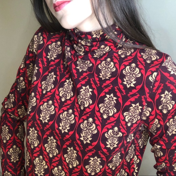 Brown, red, and gold patterned turtle neck - Picture 2 of 5